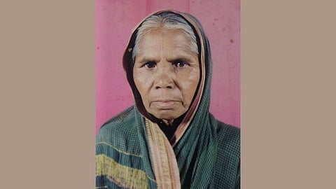 Tembhurni Elderly Woman found Dead Body