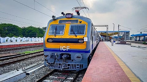 Virar-Dahanu local train