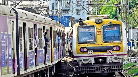 mumbai-suburban-railway-life-line-turning-unsafe
