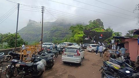 Raigad Fort Parking Issue
