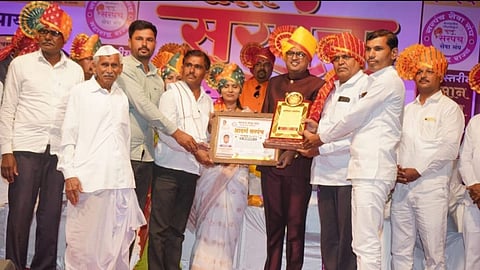 Parbhani Sarpanch Award