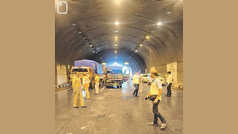 Police convoy accident