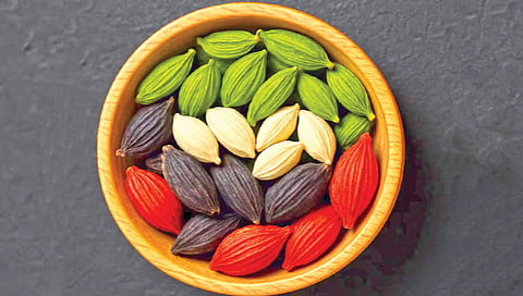cardamom-comes-in-various-colors-and-flavors