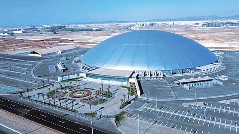 आत एकही खांब नसलेली जगातील सर्वात मोठी इमारत!