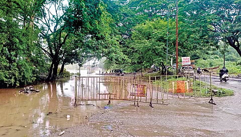 panchganga-river-rising-water-nears-warning-level