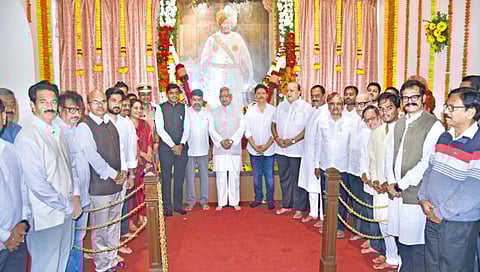 lets-glorify-kolhapur-with-shahu-maharajs-ideals-guardian-minister-abitkar