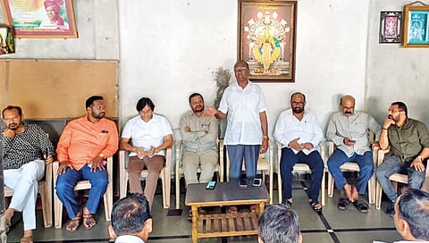 City residents again demand extension of boundary