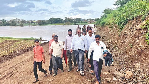 Raju Shetty warns of agitation against sub-branch