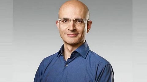 Apple new COO : 'अॅपल'च्या 'सीओओ'पदी भारतीय वंशाचे सबिह खान यांची नियुक्ती