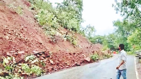 Ambenali Road Blocked |