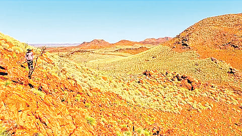 controversy-over-age-of-australias-oldest-meteor-crater