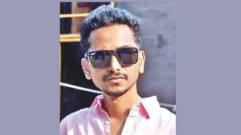 Farmacist Youth Death