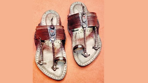 italian-fashion-brand-prada-delegation-visits-kolhapur-artisans