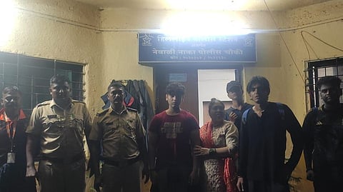 नेवाळी नाका पोलीस चौकी /
Newali Naka Police Station