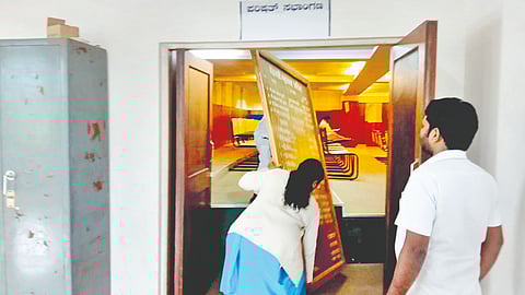 Marathi Nameplates Removed