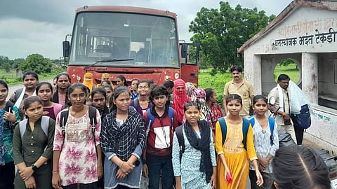 Hadgaon Student Protest |