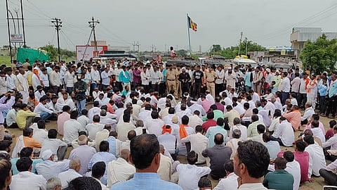 Purna-Tadkals road Chakka Jam