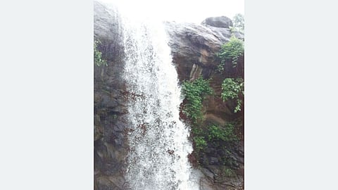 Gangawane Bensewadi waterfal