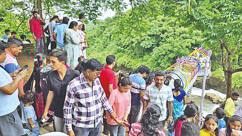 First Glass Bridge In Maharashtra