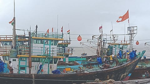 Coastal fishing restart