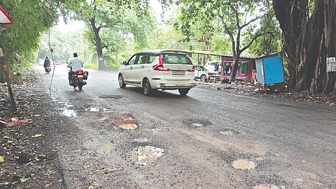 Alibag-Vadkhal road condition