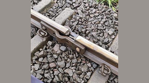 Badlapur Vangani rail line damaged