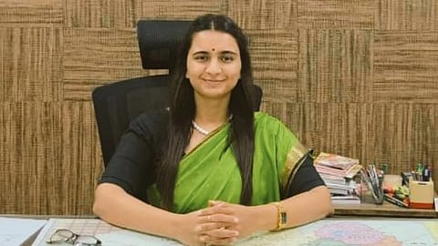 Nashik Zilla Parishad Chief Executive Officer Ashima Mittal / मुख्य कार्यकारी अधिकारी आशिमा मित्तल
