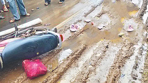 Nipani Accident |