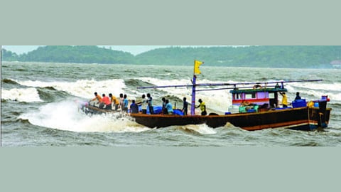 Murud fishing season