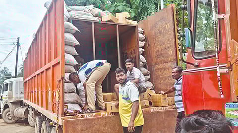 Karul Checkpost Liquor Bust