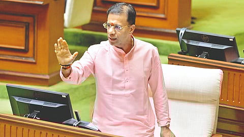 town-planning-minister-viswajit-rane-legislative-session-update