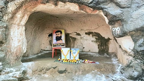 Phadke meditation cave