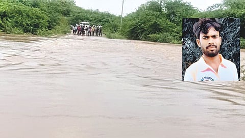 Motorcyclist swept away |