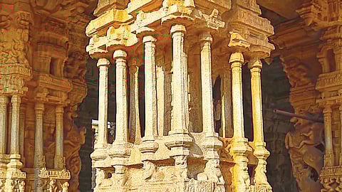 musical-pillars-sound-producing-ancient-architecture