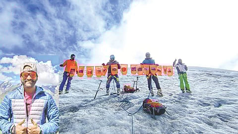 Mount Shinkun Independence Day