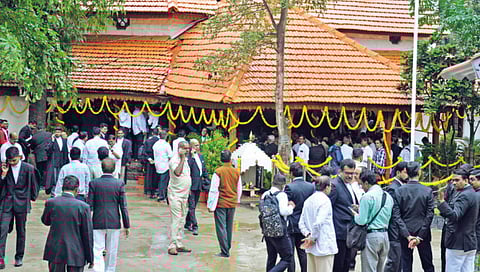 ‘Golden Day’ Dawns at Kolhapur Court