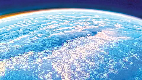 floating-solar-powered-device-for-atmospheric-study