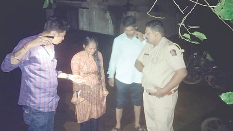 Woman jumps into Amba river