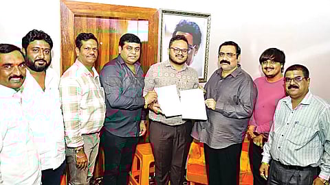 मनमाड (नाशिक)