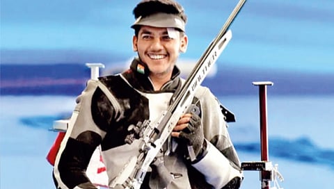 aishwarya-pratap-singh-tomar-gold-50m-rifle-three-position