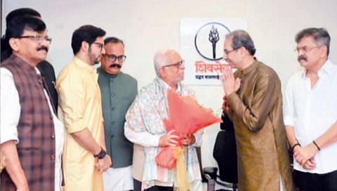 uddhav thackeray questions cm fadnavis