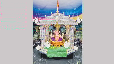 टिळक आळीतील पिंपळपारावर यंदा शतक महोत्सवी गणेशोत्सव साजरा होत आहे.