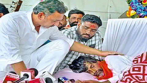 sambhajiraje-meets-manoj-jarange