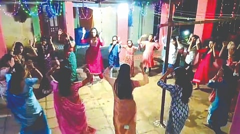 खाडीपट्टा (रायगड)