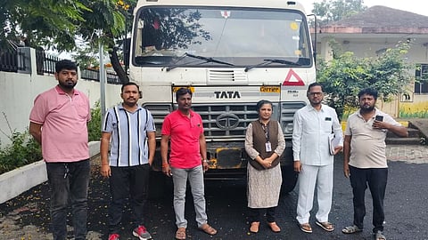 Loha illegal sand transport