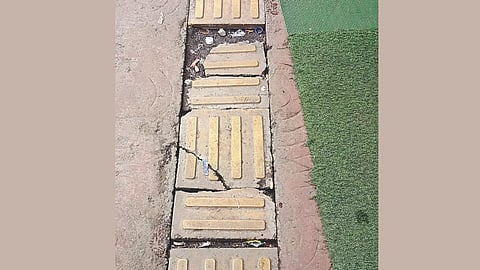 Malad broken footpath slabs