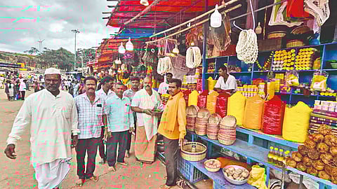Navratri 2025 Saundatti Yellamma Temple