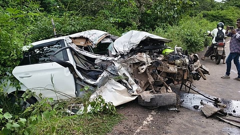 Nivali Jaigad car crash