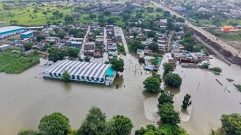 Sonpeth Godavari river flood