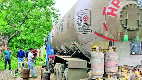 Illegal gas refilling